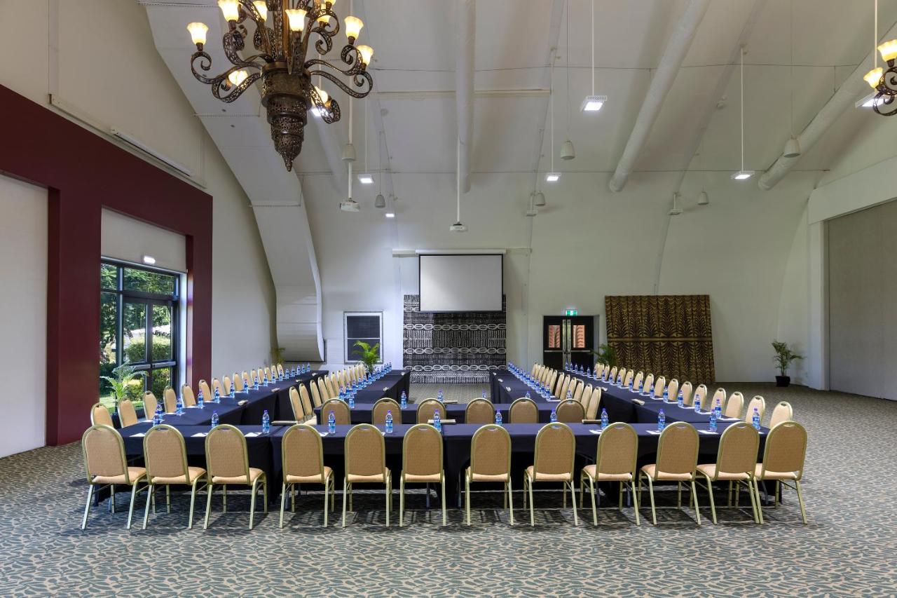 Warwick Le Lagon Resort & Spa, Vanuatu Port Vila Exterior photo