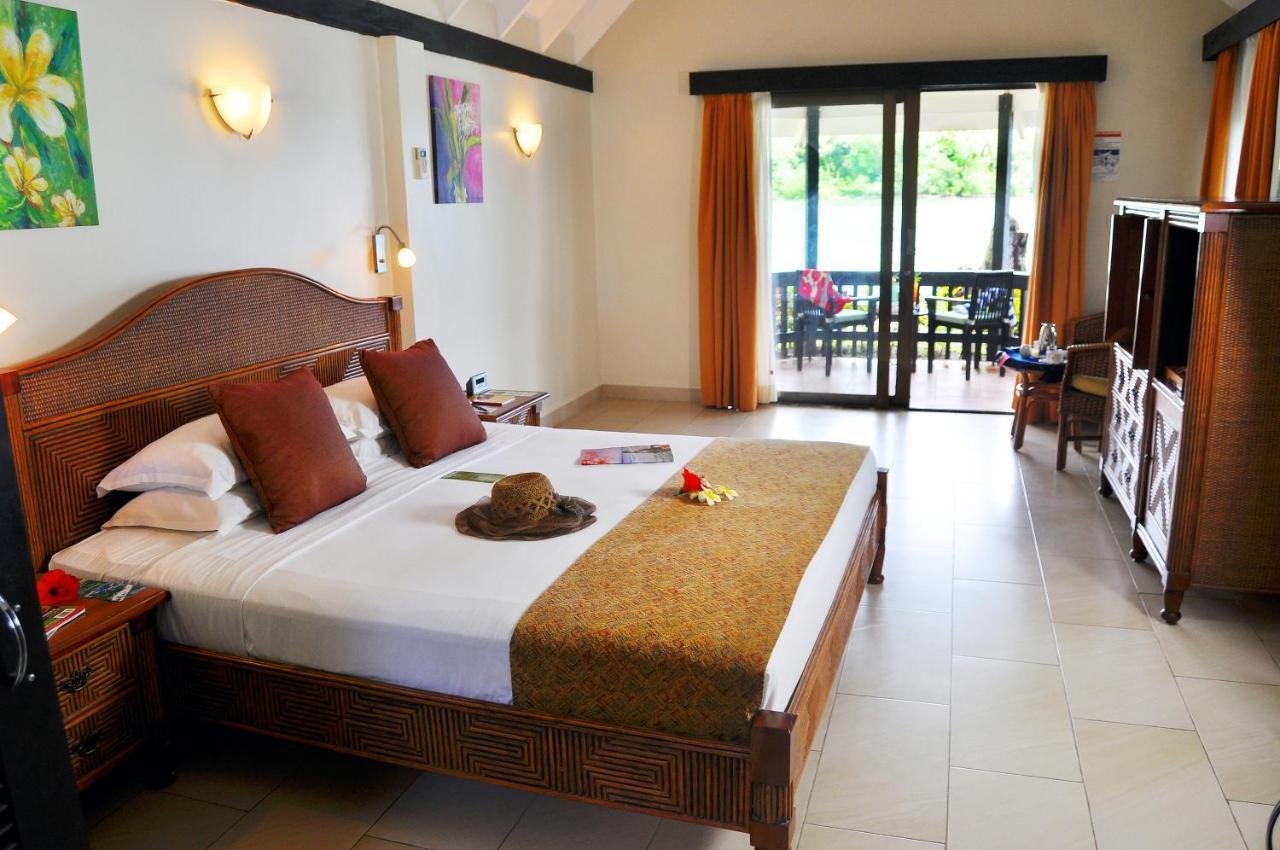Warwick Le Lagon Resort & Spa, Vanuatu Port Vila Exterior photo