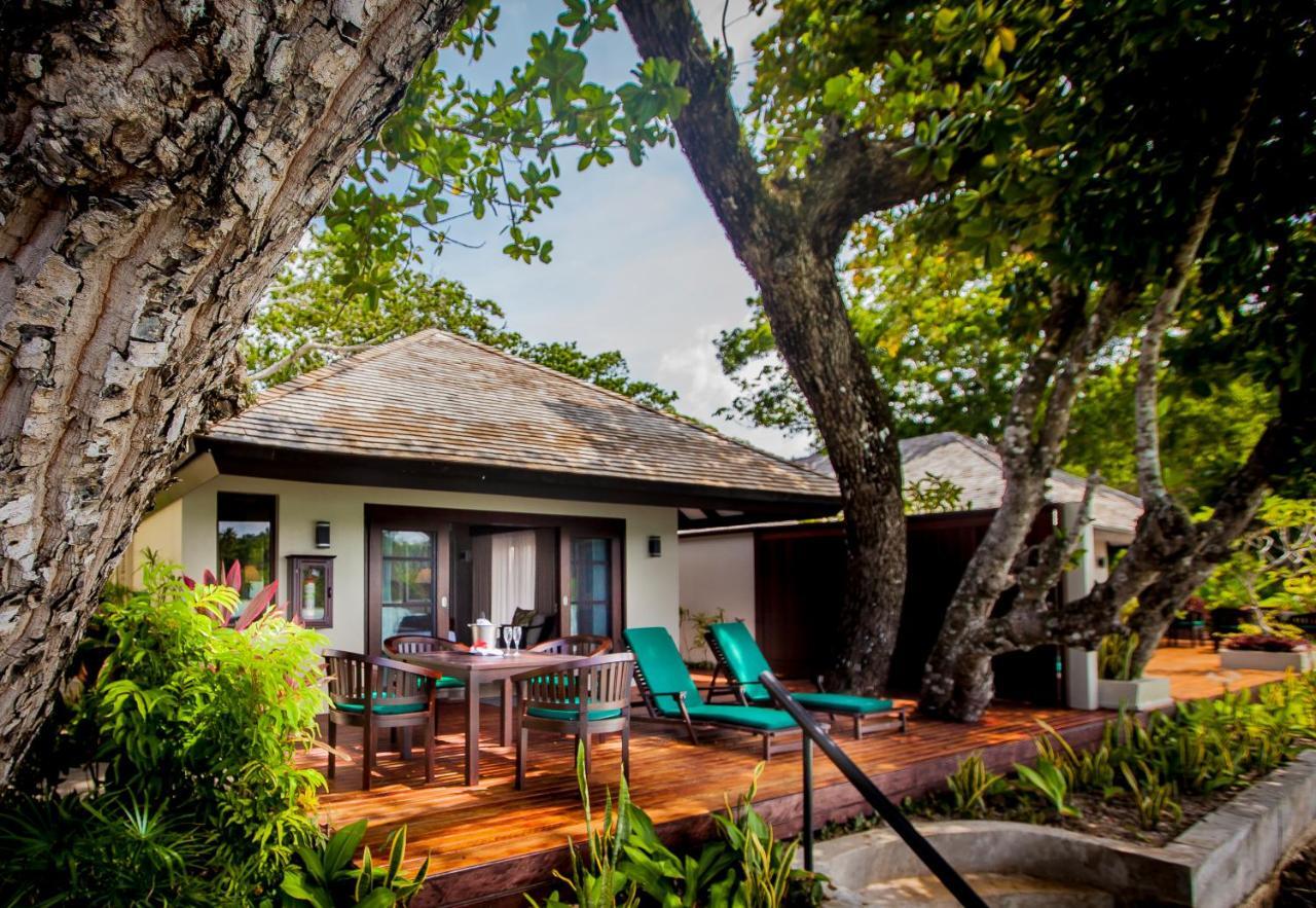 Warwick Le Lagon Resort & Spa, Vanuatu Port Vila Exterior photo
